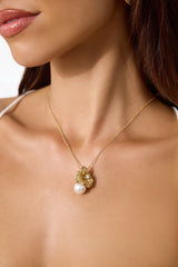 Flower Friend Necklace Gold