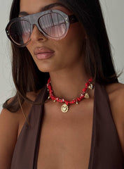 Xavia Bandana Necklace Gold / Red