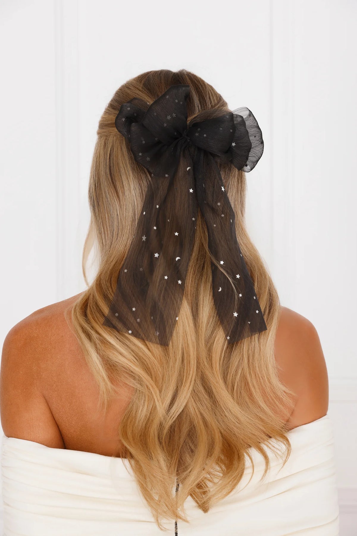 Dainty Stars Bow Hair Clip Black