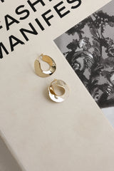 VIP Status Earrings Gold