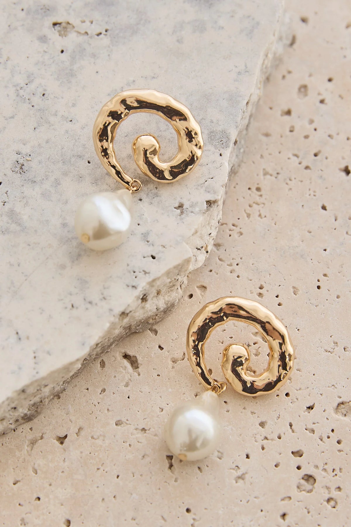 Annetta Spiral Drop Earrings Gold/Pearl