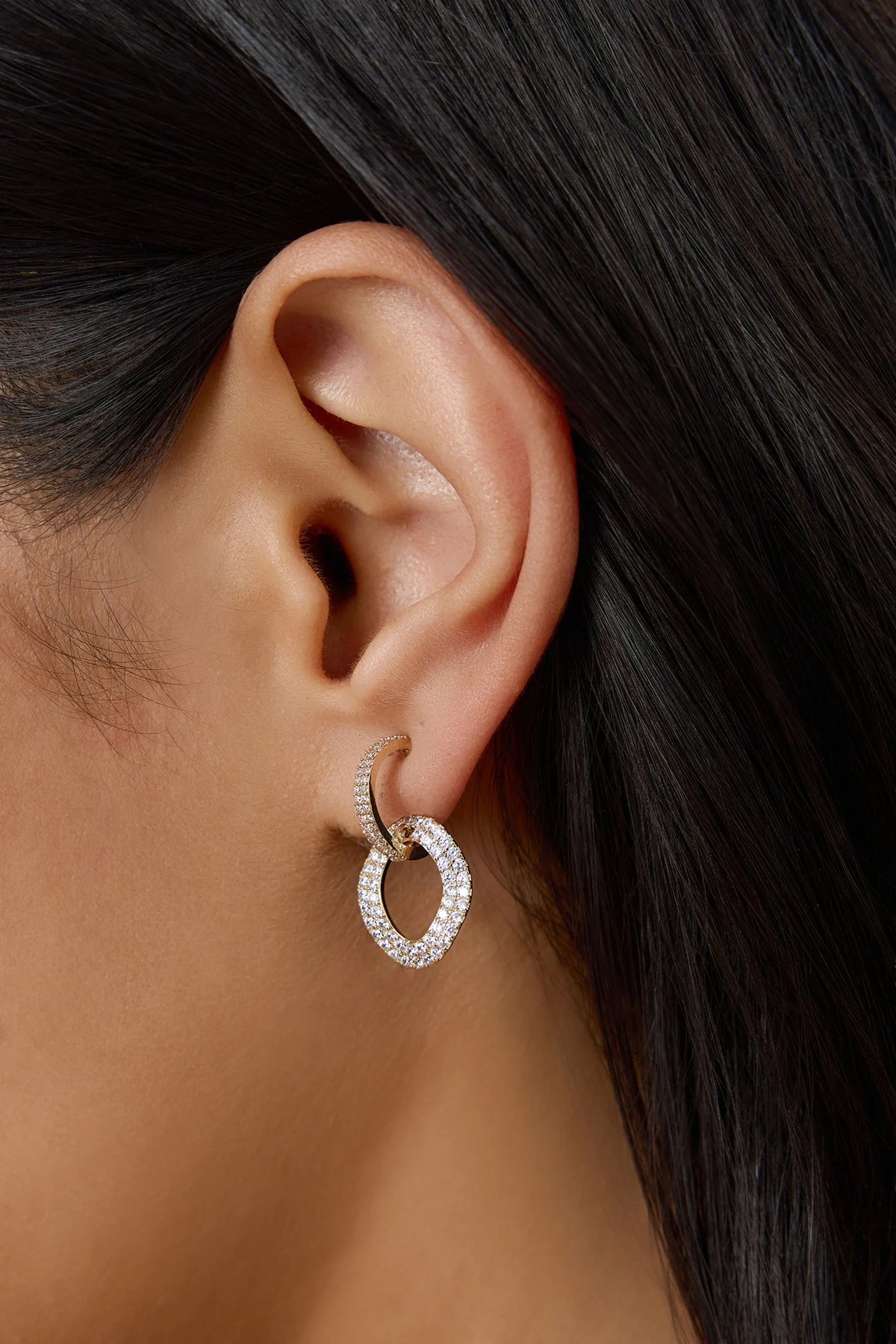 Diamond Love Earrings Gold